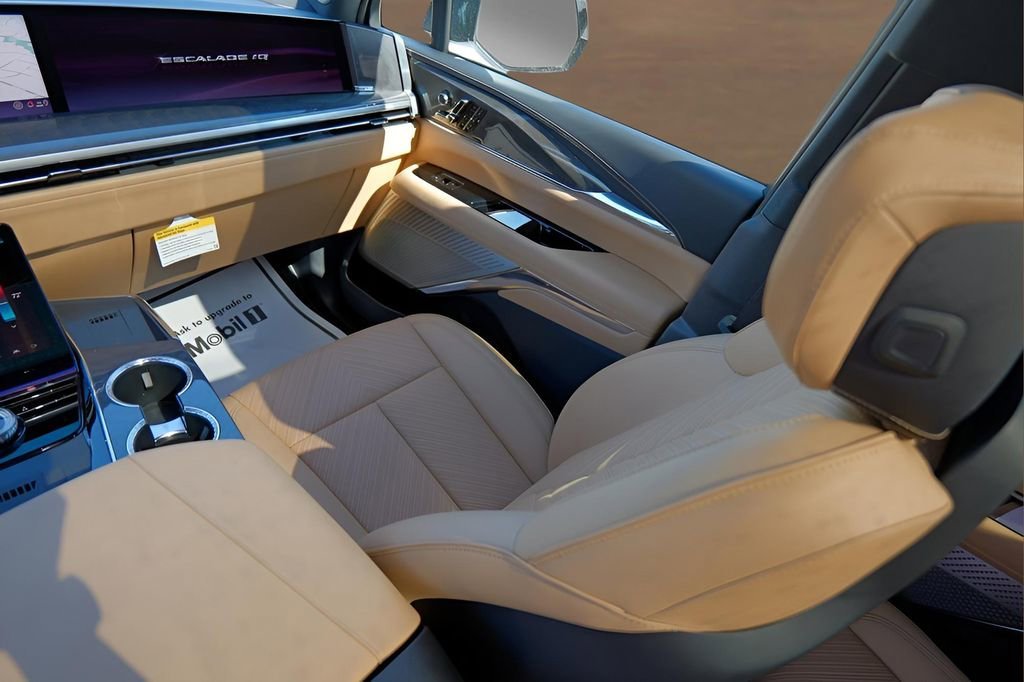 2025 Cadillac Escalade IQ Sport 2 - Photo 19