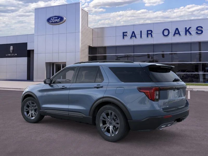 New 2026 Vapor Blue Metallic Ford Active image 4