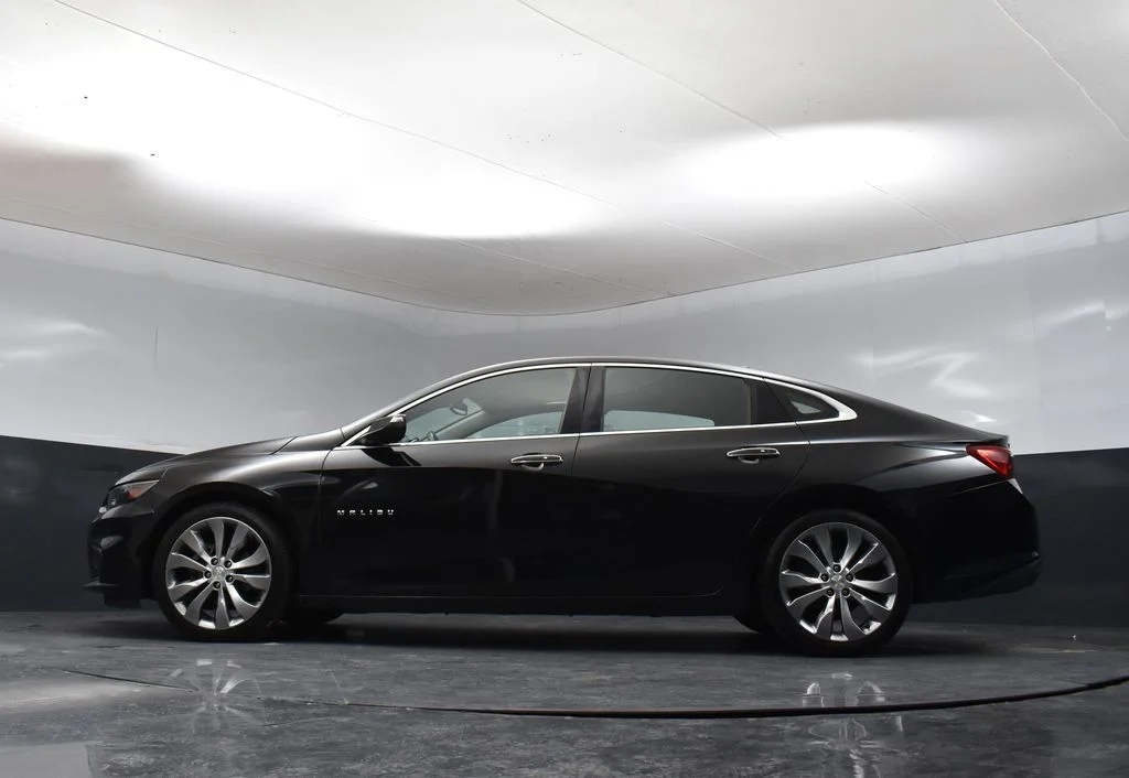 Used 2017 Black Metallic Chevrolet Premier image 10