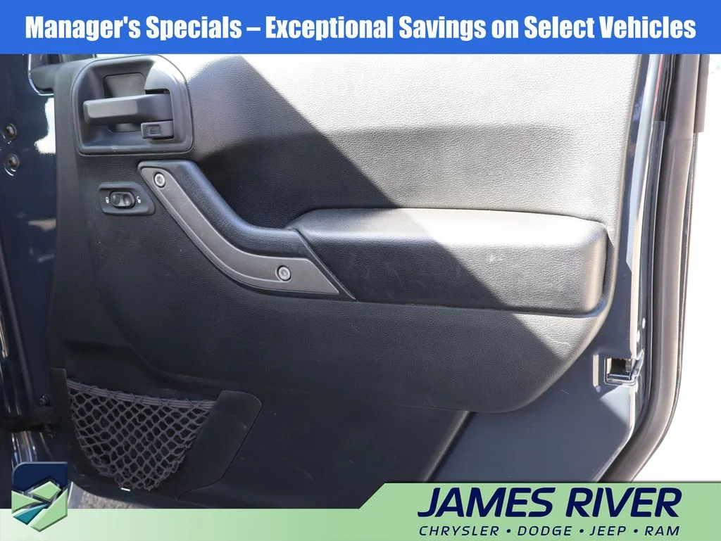 Used 2017 Black Jeep Unlimited Sport image 8