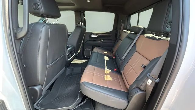 Used 2025 Beige Chevrolet High Country image 20