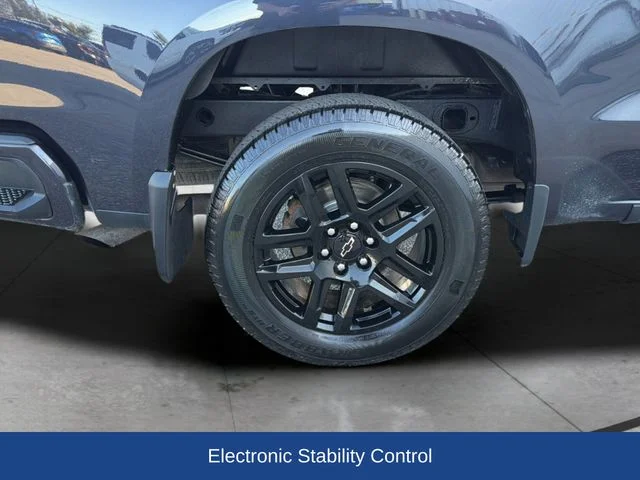 Used 2022 Gray Chevrolet Custom image 32
