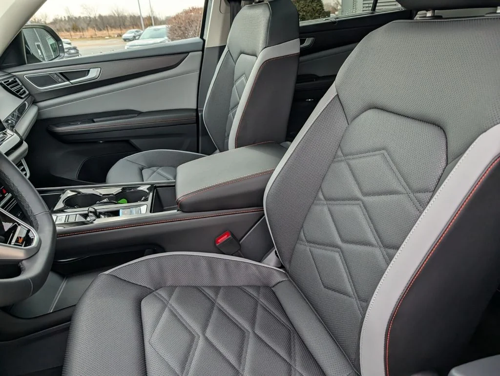 New 2026 Black Volkswagen 2.0T Peak Edition image 11