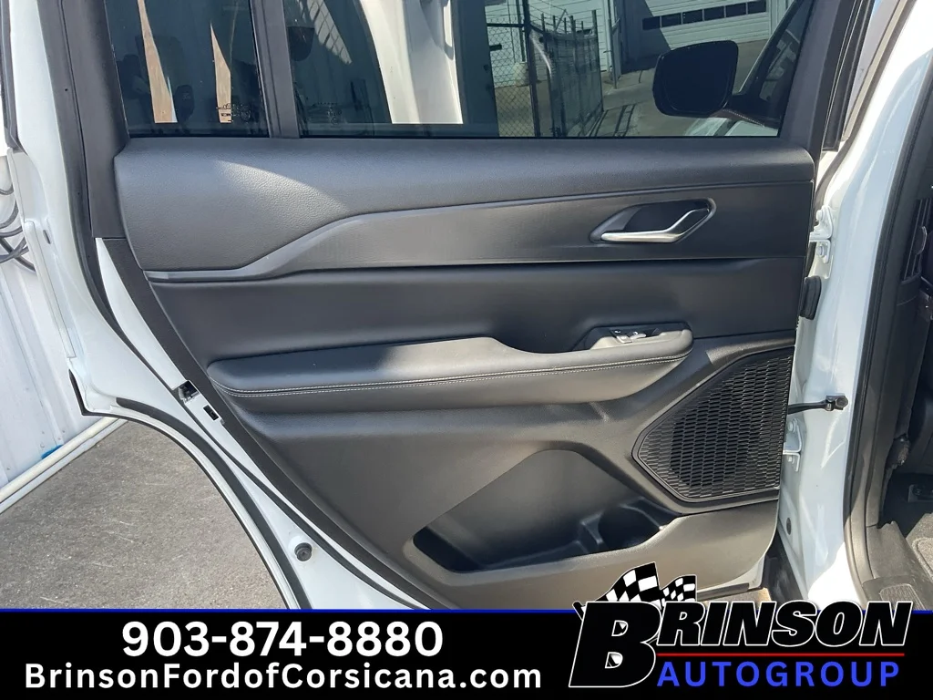 Used 2024 Bright White Clearcoat Jeep Laredo image 17