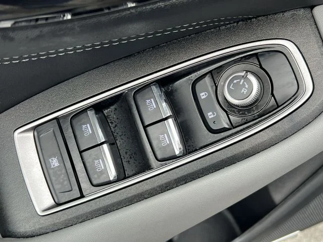 Used 2025 Gray Subaru Limited XT image 33