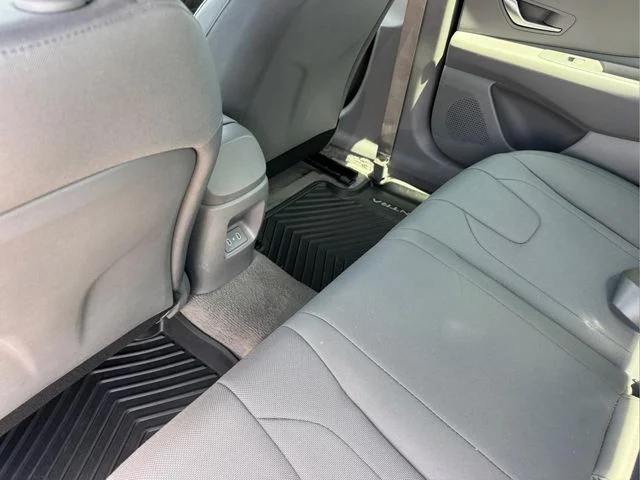 Used 2025 Blue Hyundai SE image 15