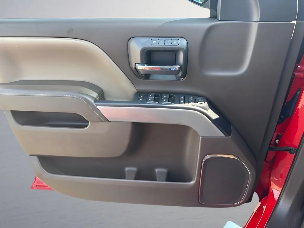 Used 2018 RED HOT Chevrolet LTZ image 25