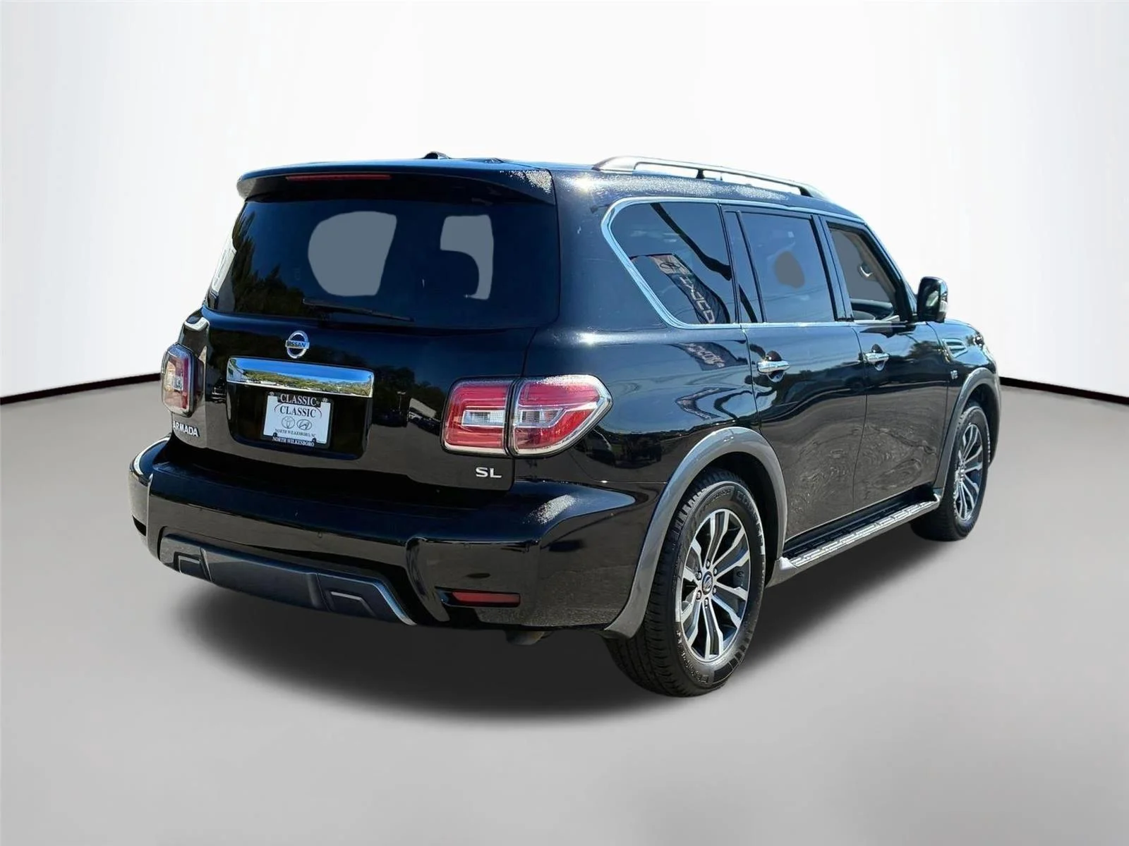 Used 2020 Super Black Nissan SL image 5