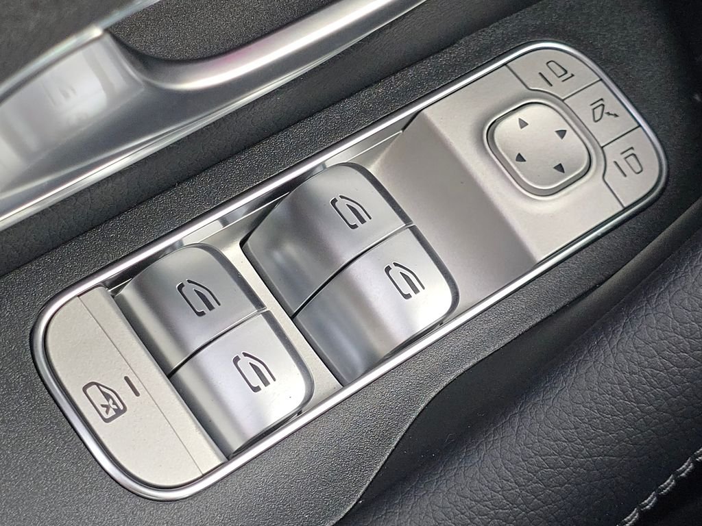 New 2026 MANUFAKTUR Alpine Grey Mercedes-Benz GLE 450 image 29