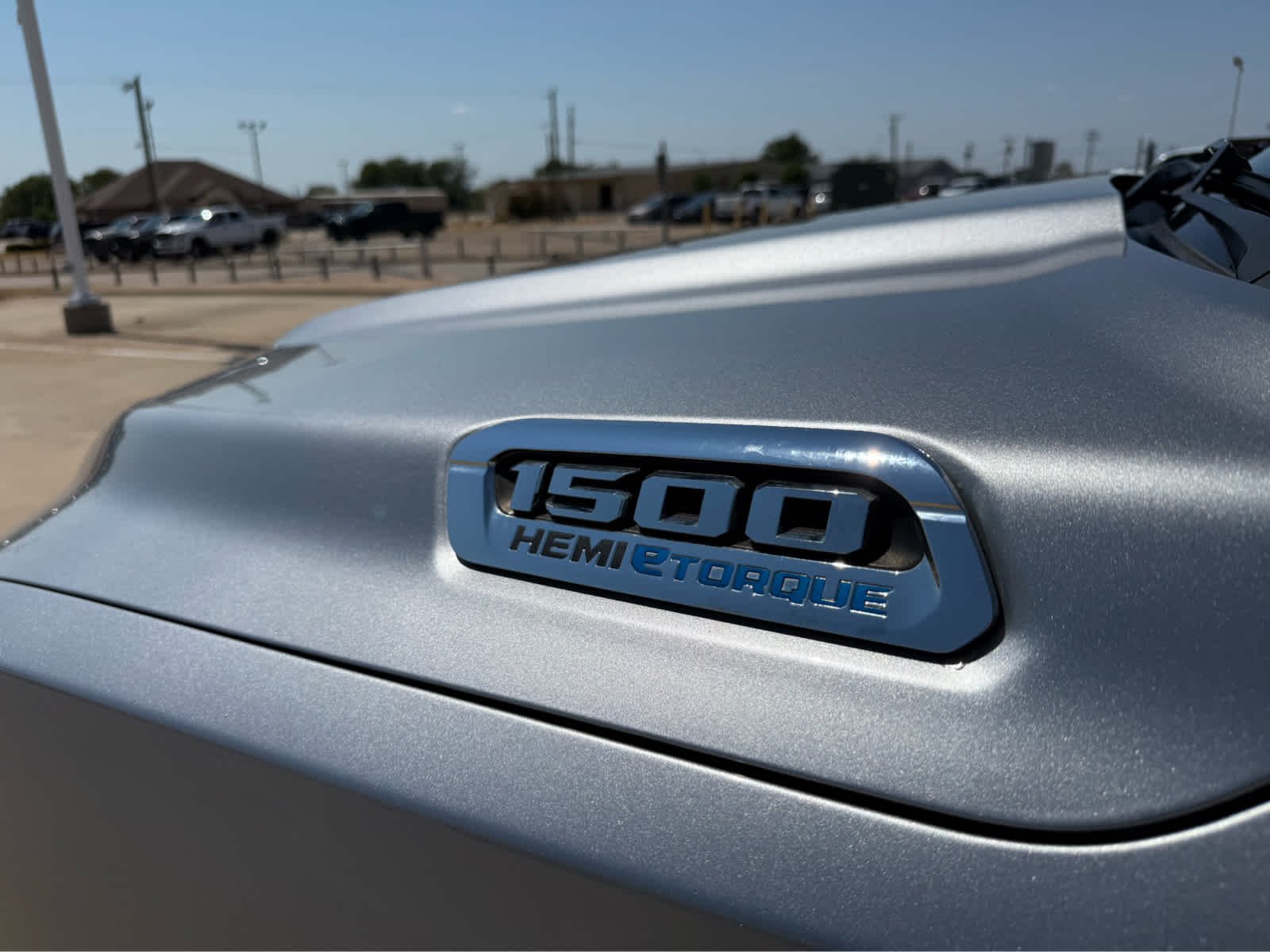 Used 2023 Billet Silver Metallic Clearcoat Ram Laramie image 12