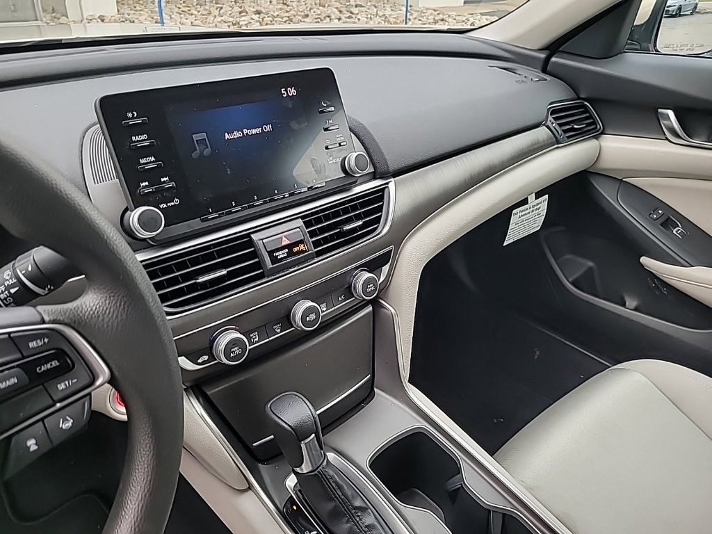 Used 2019 Beige Honda LX image 9