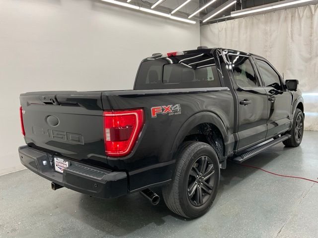 Used 2021 Black Ford XLT image 7