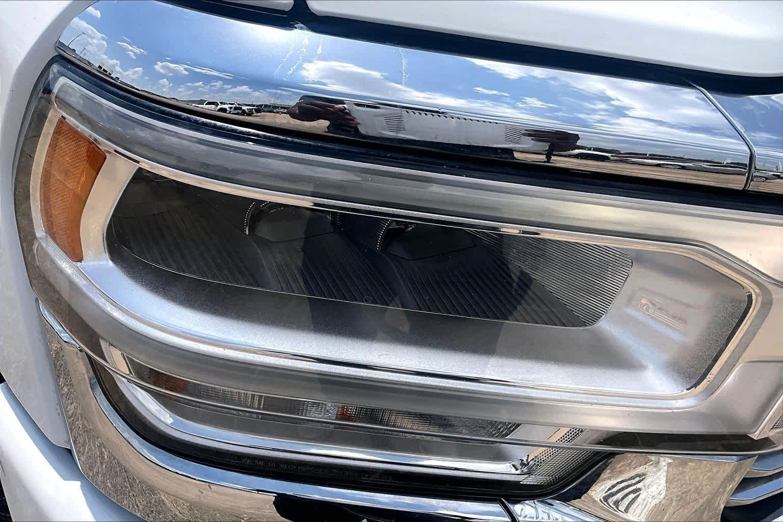 Used 2023 Bright White Clearcoat Ram Laramie image 28