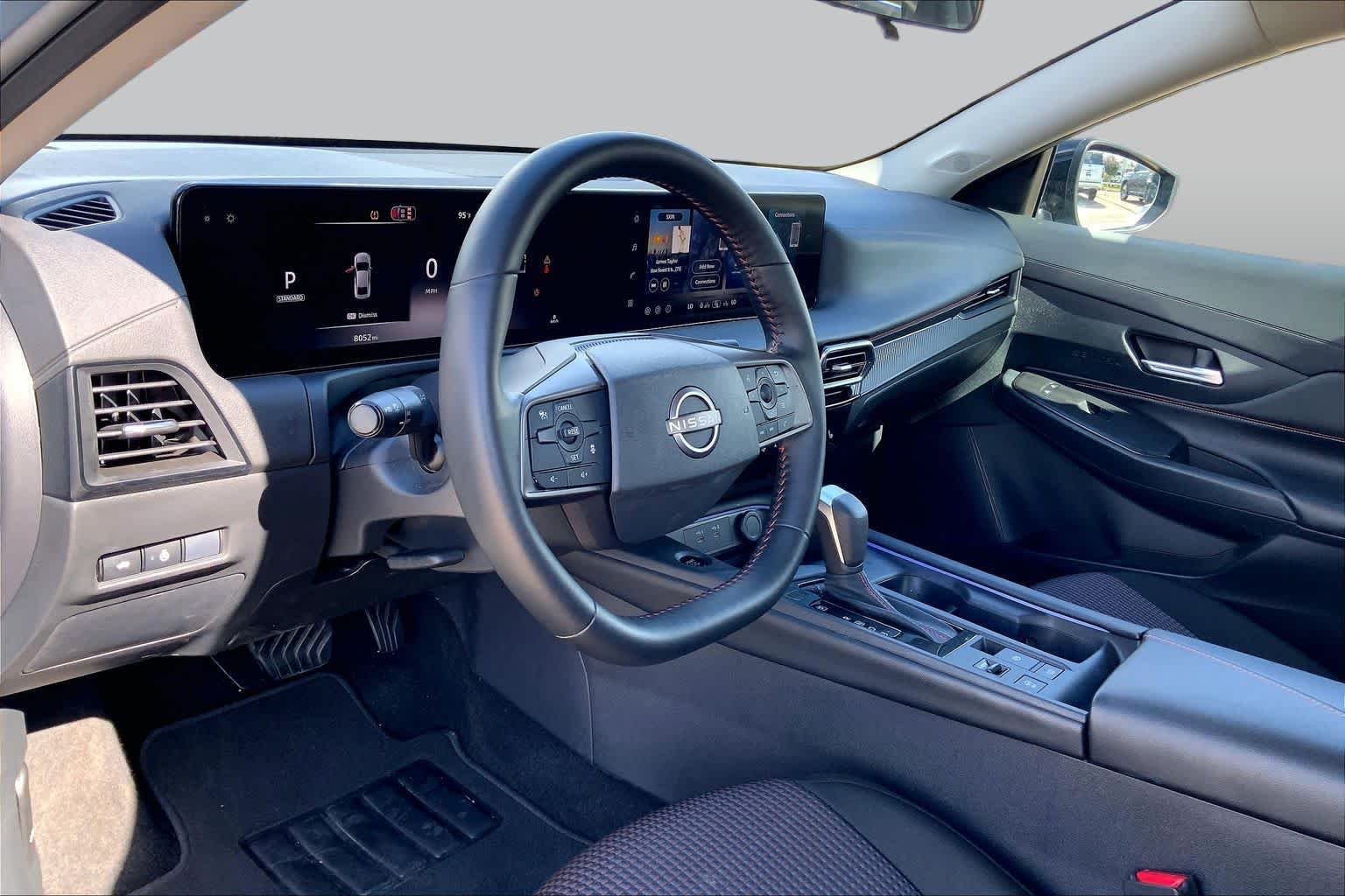 Used 2026 Atlantic Gray M Nissan SR image 18