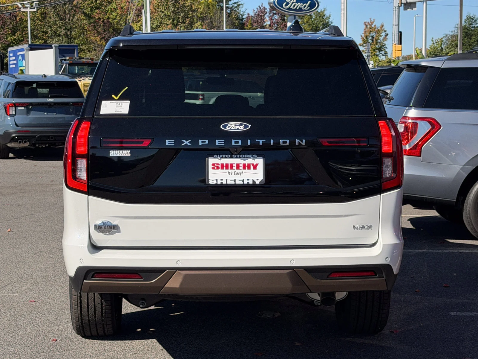 New 2027 Star White Metallic Tri-Coat Ford King Ranch image 13