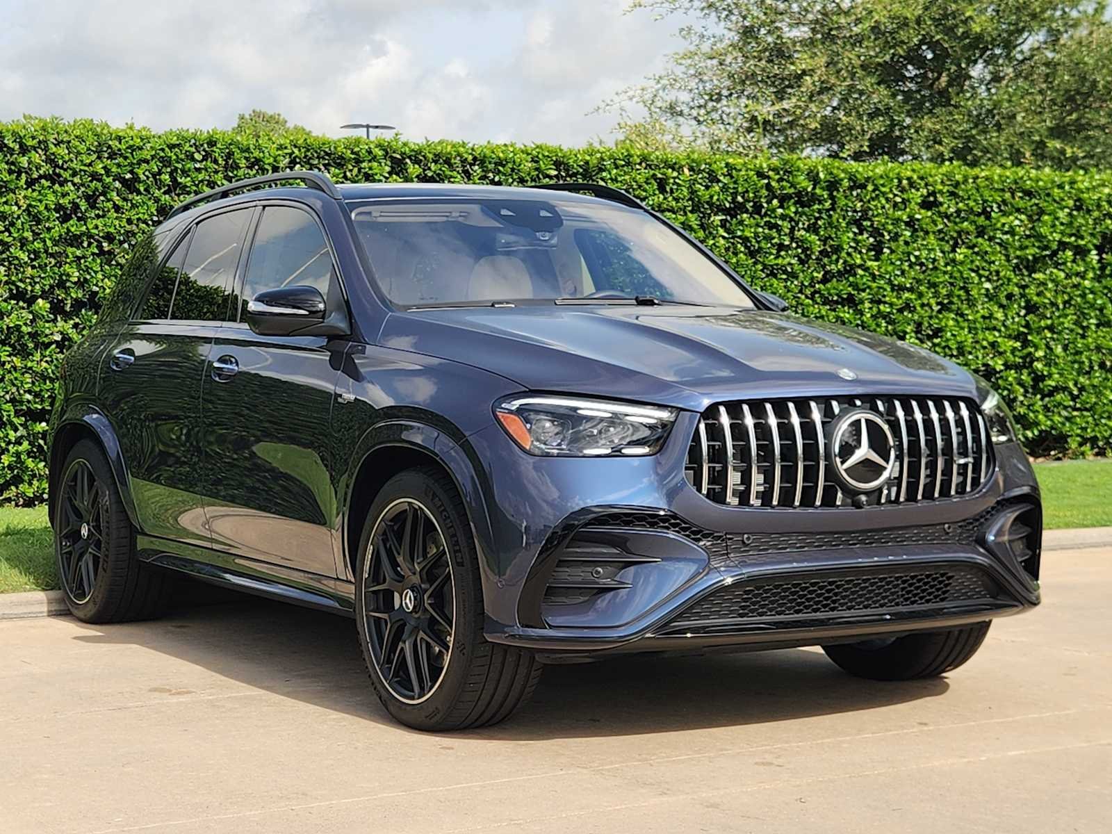 Certified Used 2026 Twilight Blue Metallic Mercedes-Benz AMG® GLE 53 image 3