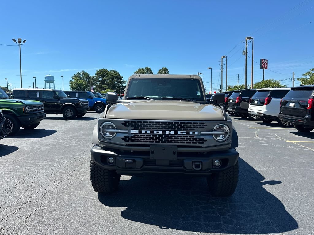 New 2025 Gray Ford Badlands image 2