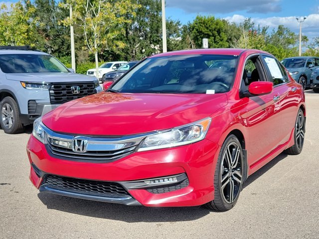 Used 2017 Basque Red Pearl II Honda Sport image 3
