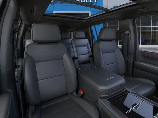2026 GMC Yukon XL Denali - Photo 18