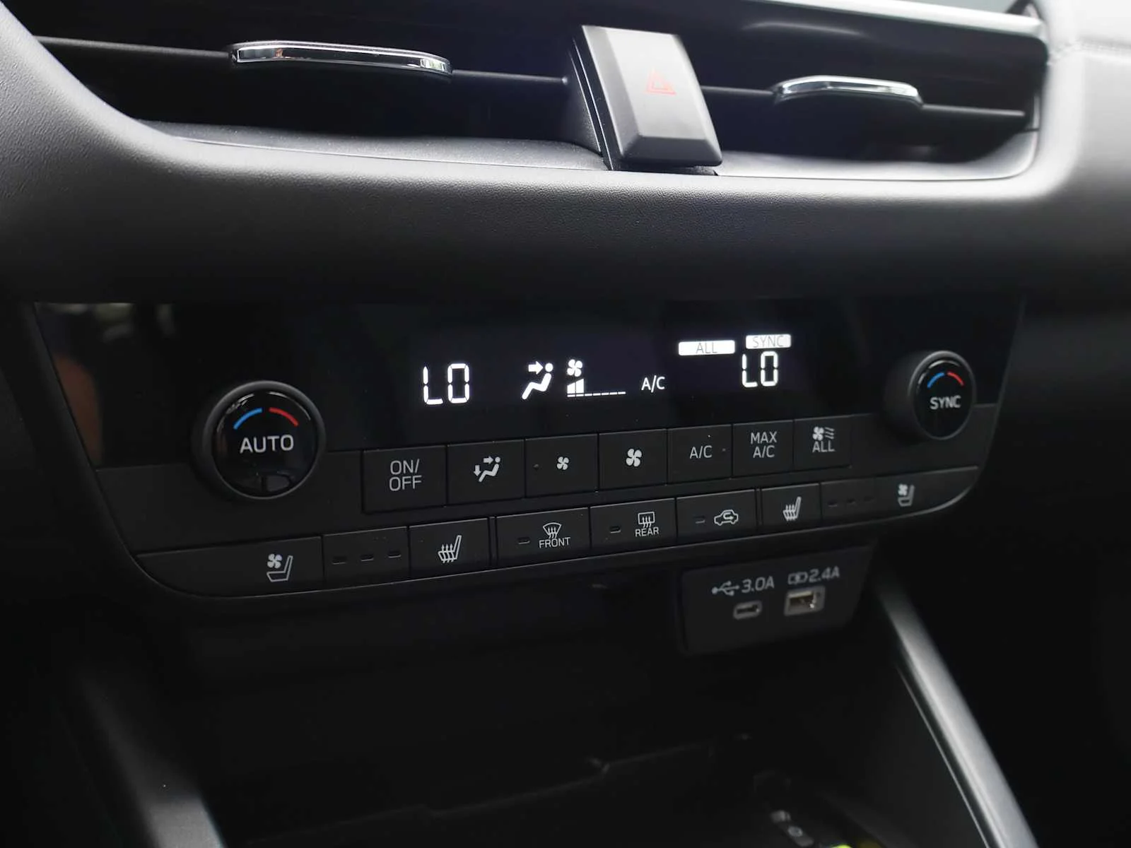 Certified Used 2026 Crystal White Pearl Subaru Touring image 23