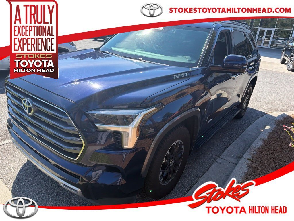 Used 2023  Toyota Limited image 1