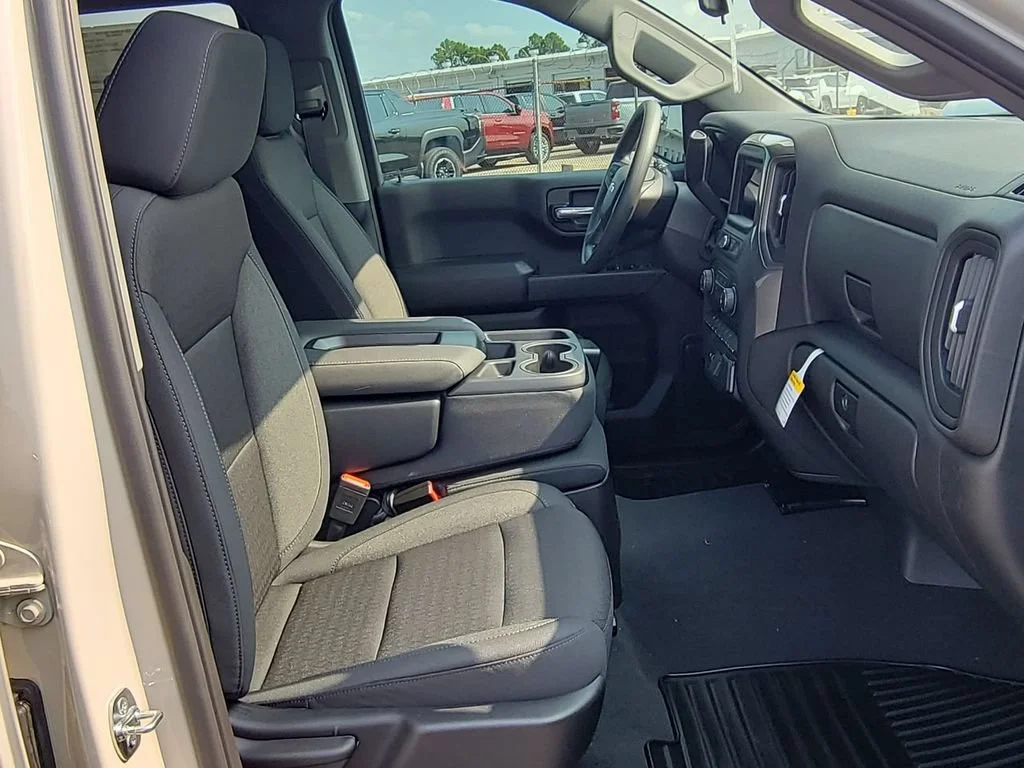 2026 Chevrolet Silverado 1500 Custom - Photo 27