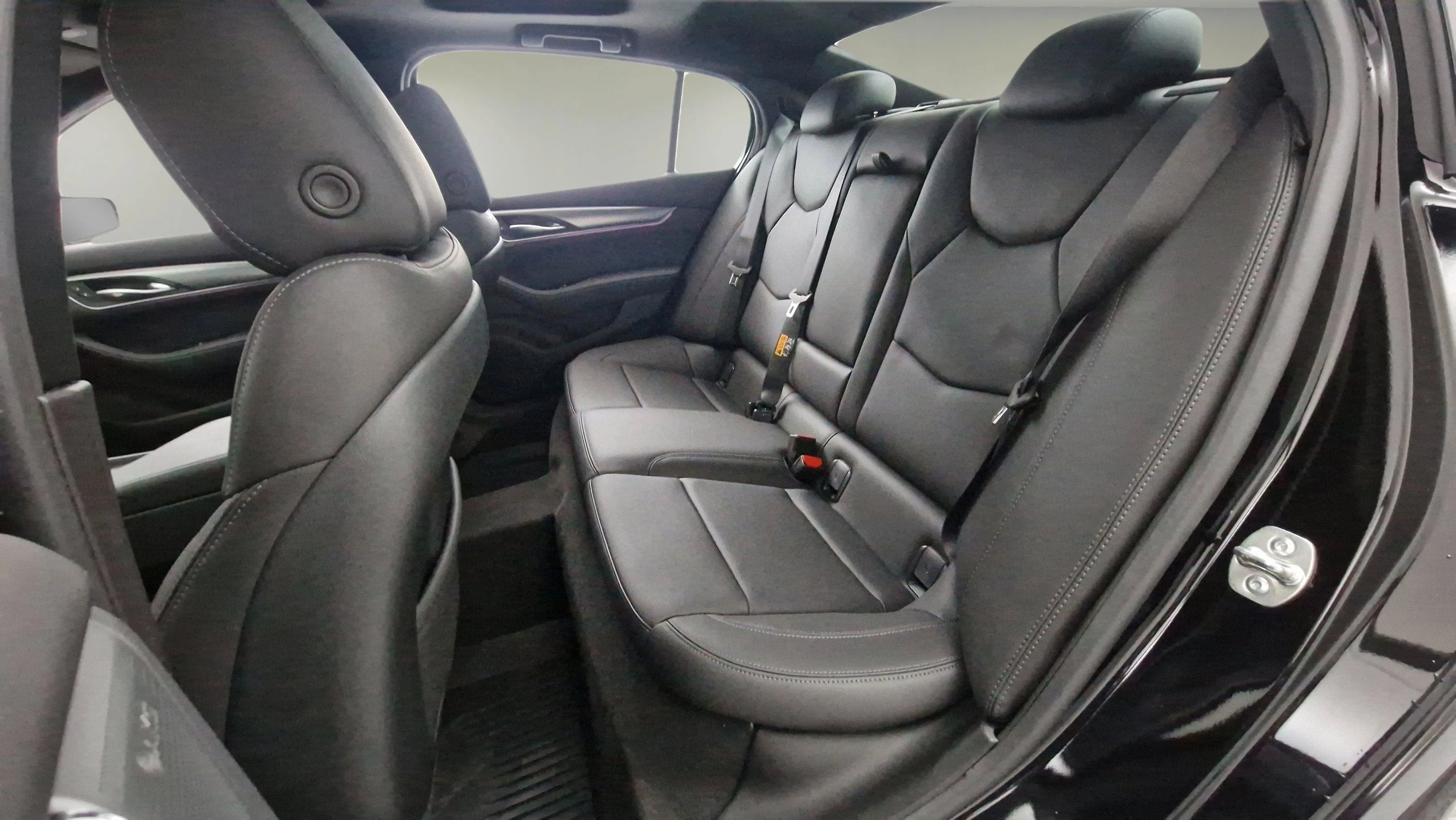 New 2025 Black Raven Cadillac Premium Luxury image 10