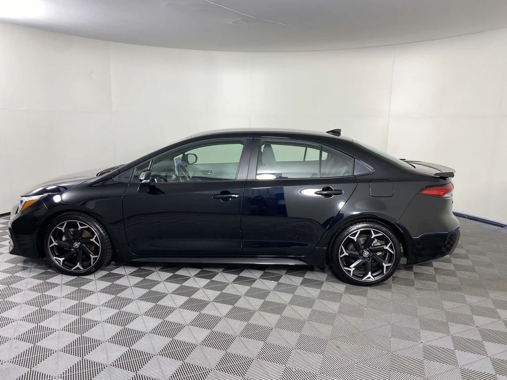 Used 2025 Midnight Black Metallic Toyota FX image 5