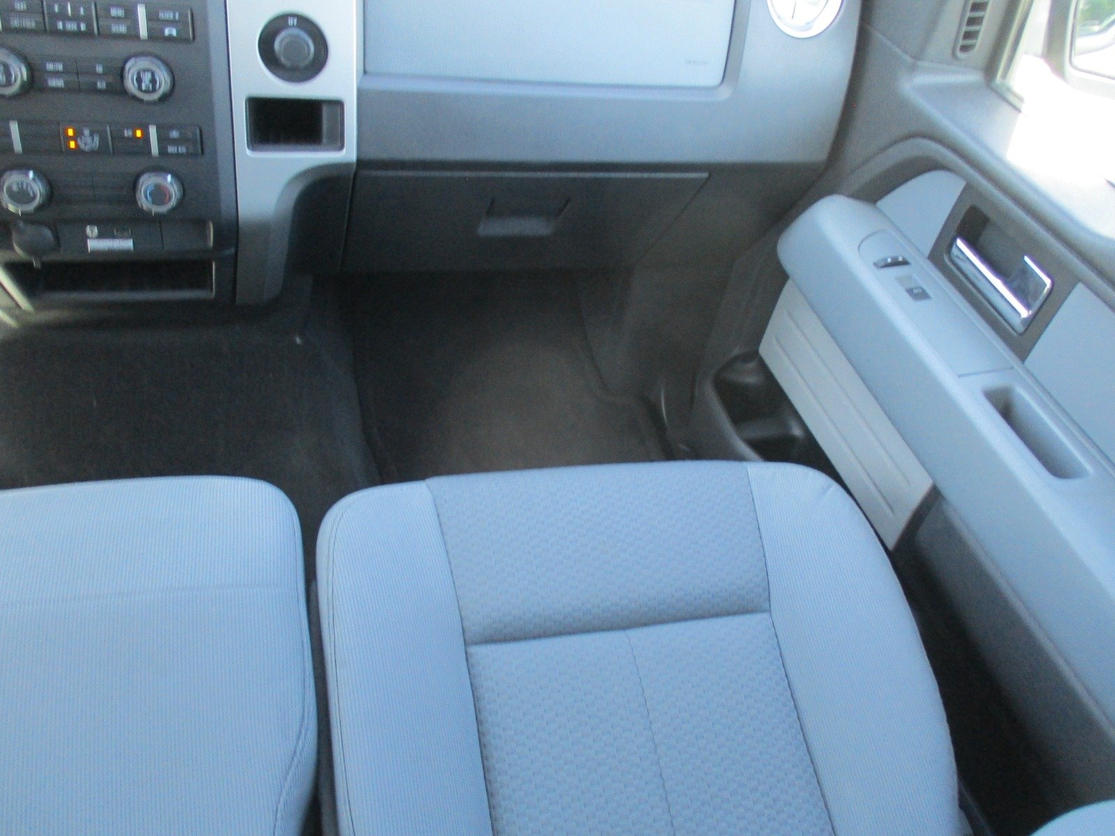 Used 2014 SILVER Ford Fx4 image 18