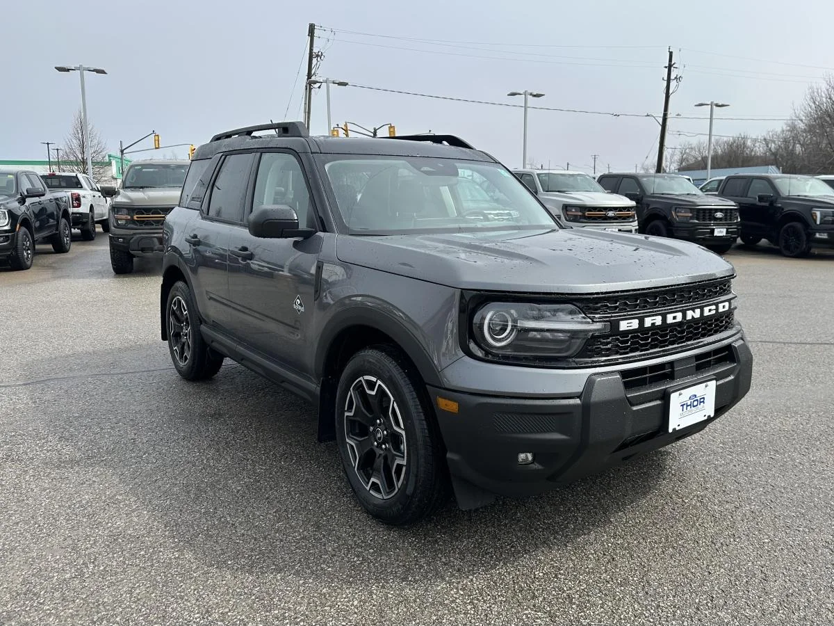 New 2026 Grey Ford Outer Banks image 3