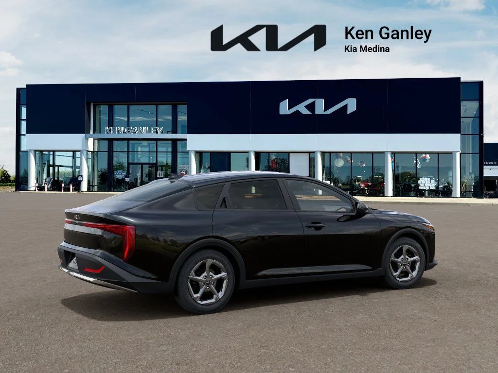 New 2026 Aurora Black Pearl Kia LXS image 6