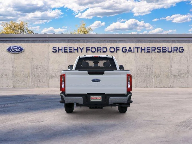 New 2026 Oxford White Ford XL image 6