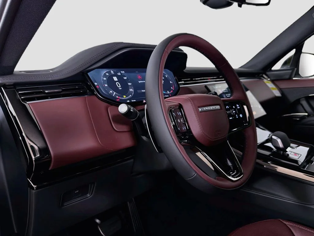 New 2027 Santorini Black Land Rover Dynamic SE image 9