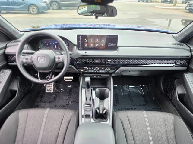 2024 Honda Accord Hybrid Sport - Photo 32