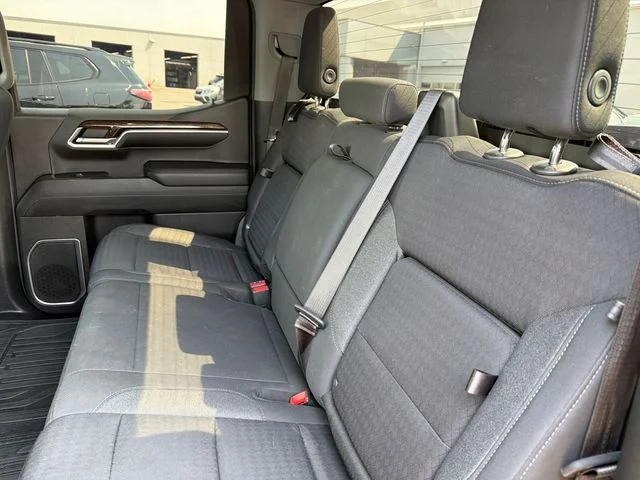 Used 2022 Silver GMC Elevation image 21
