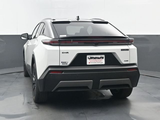 New 2026 Wind Chill Pearl/Black Toyota XSE image 19