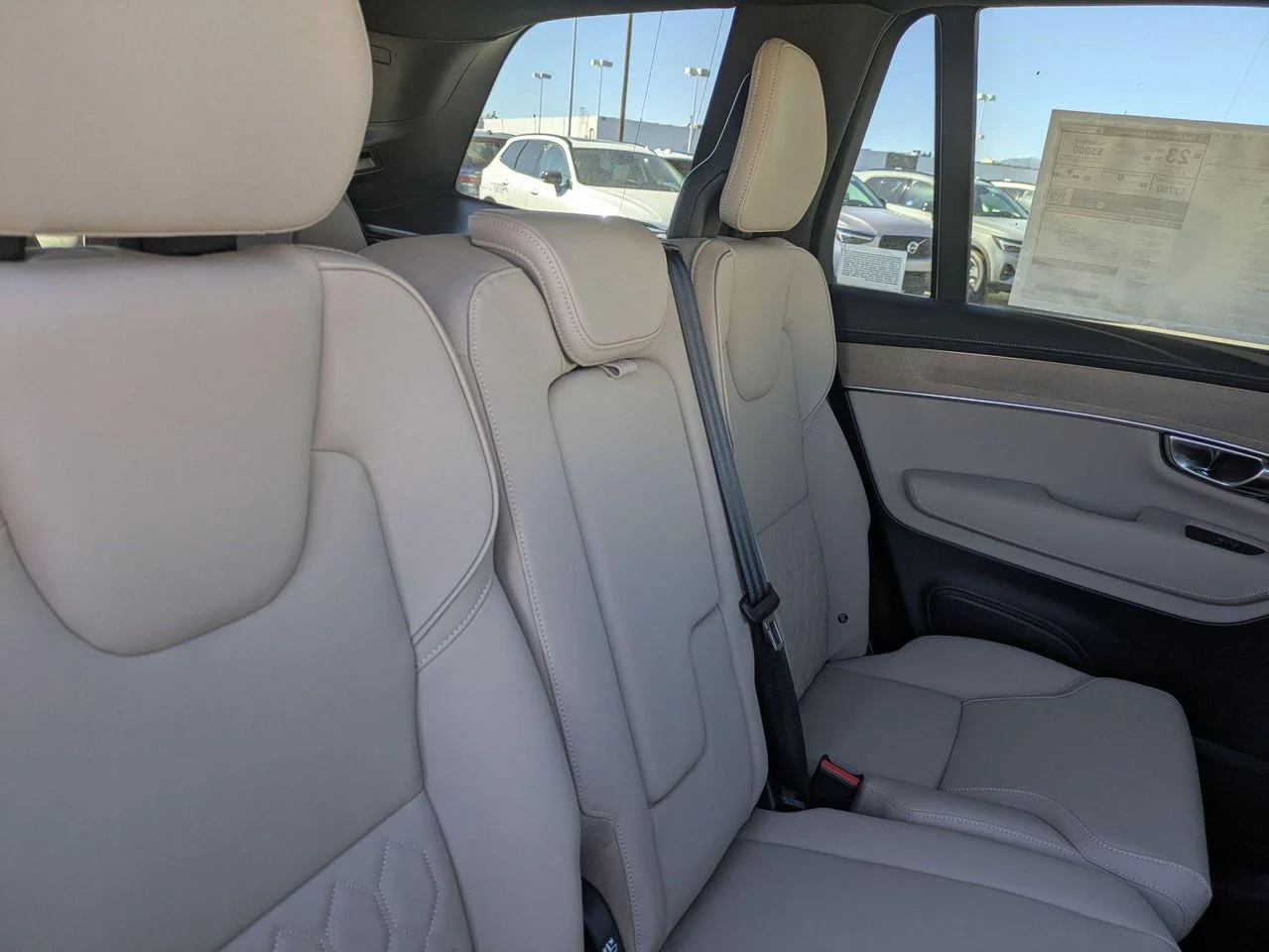 2026 Volvo XC90 Core - Photo 13