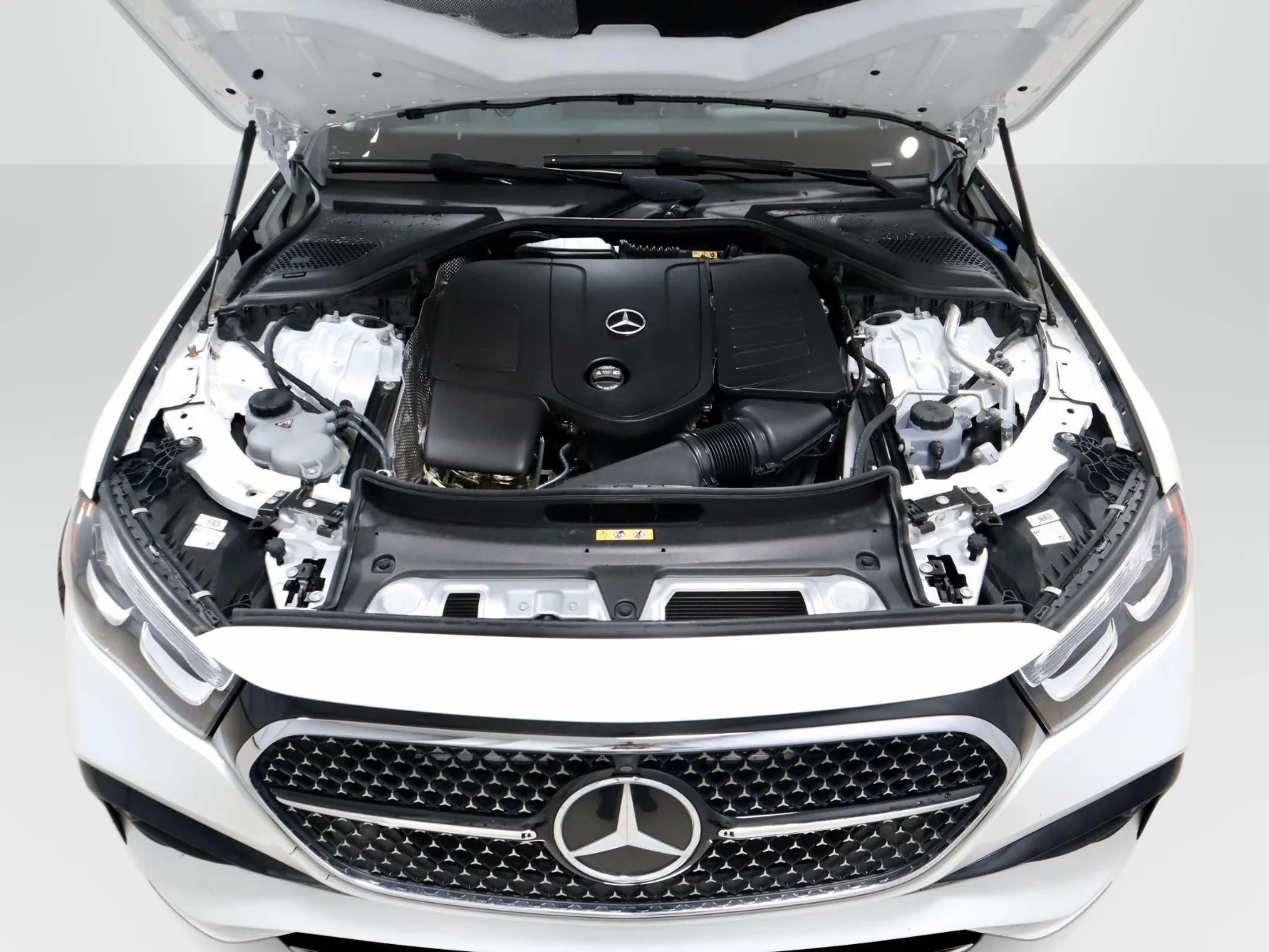 Used 2025 Polar White Mercedes-Benz E 350 RWD Sedan image 10