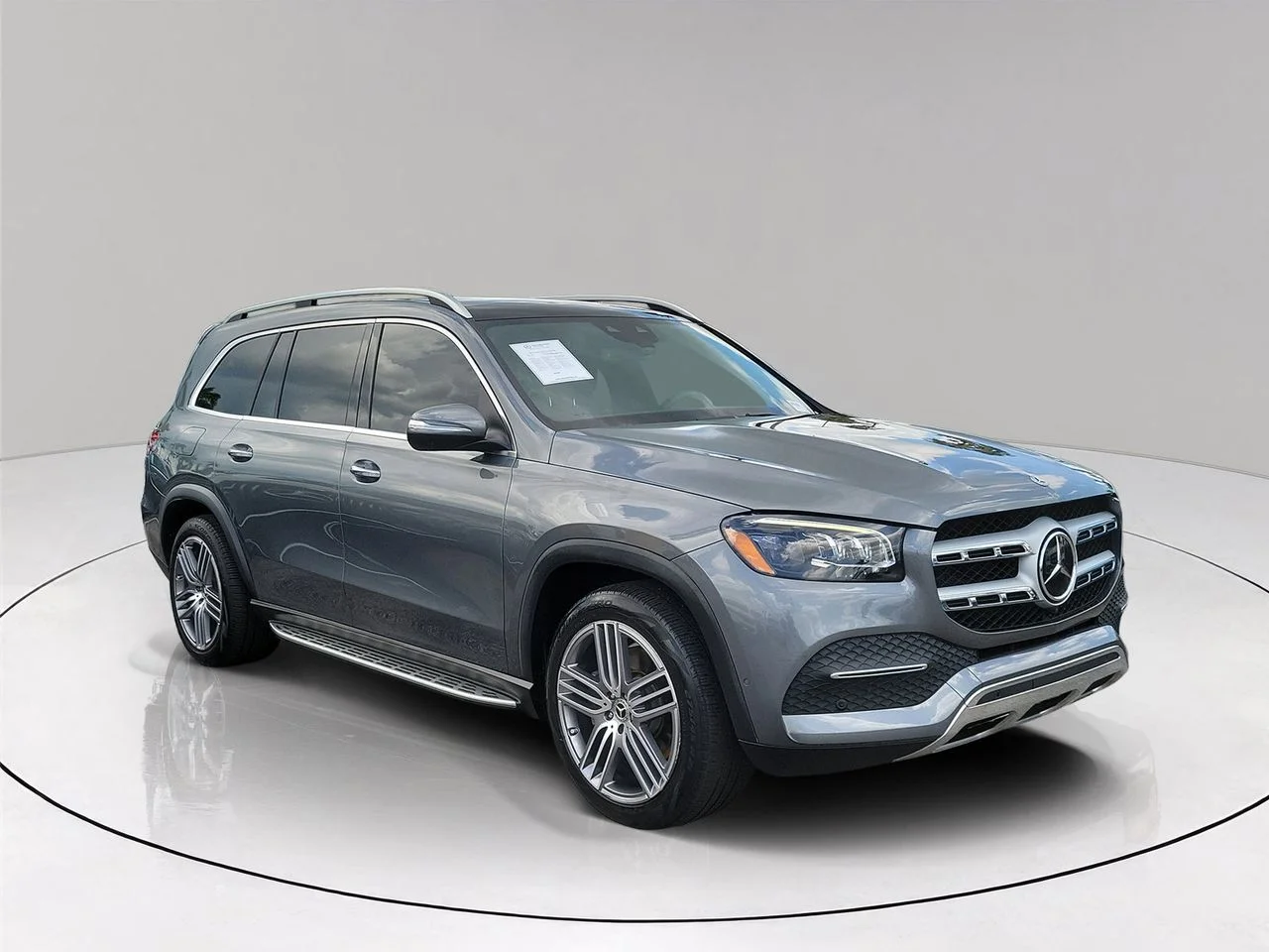 Certified Used 2021  Mercedes-Benz GLS 450 image 3