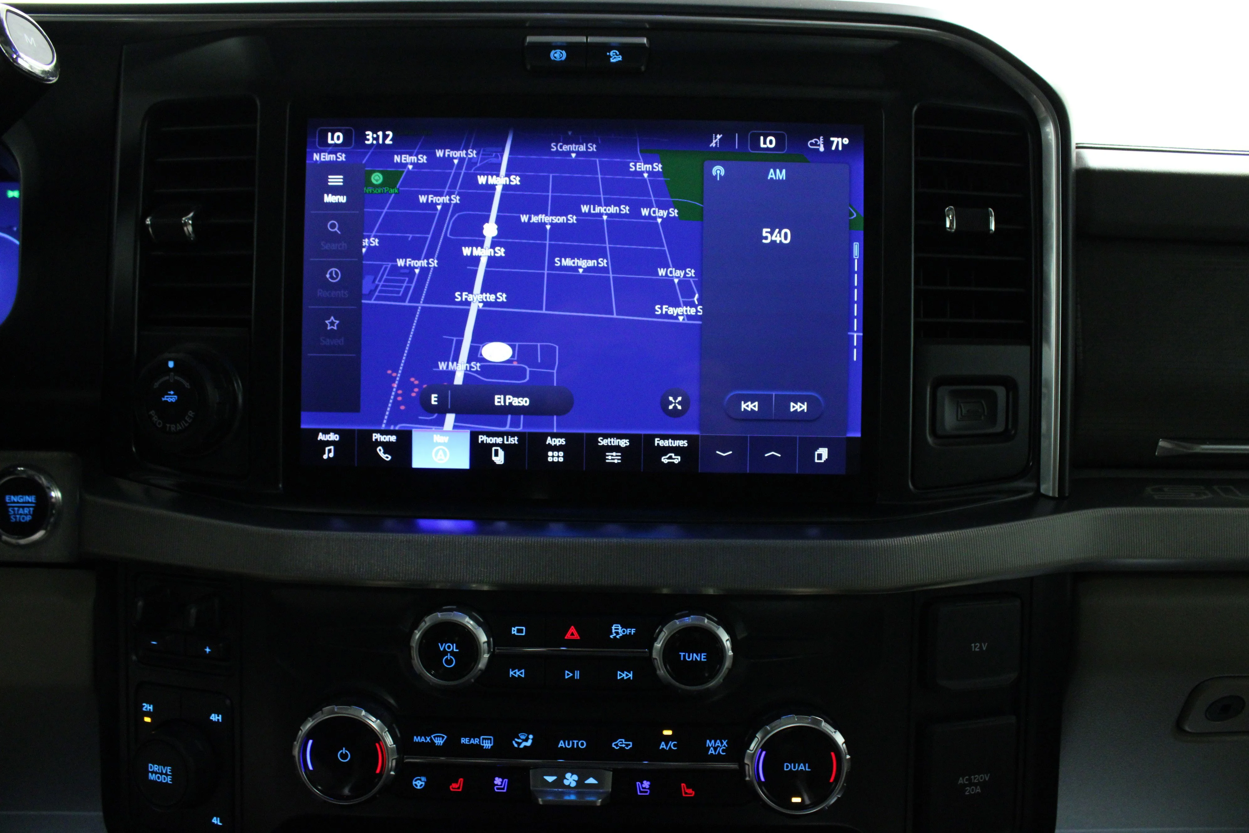 Used 2025 Agate Black Metallic Ford Platinum image 22