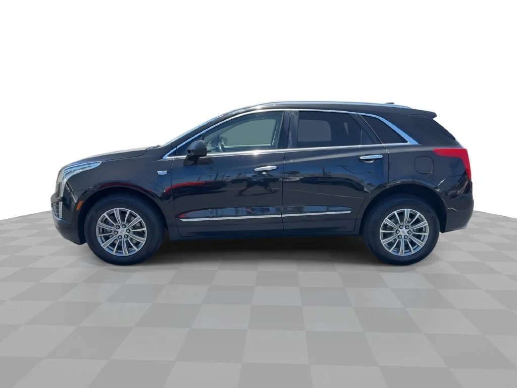 Used 2017 Black Cadillac Luxury image 5