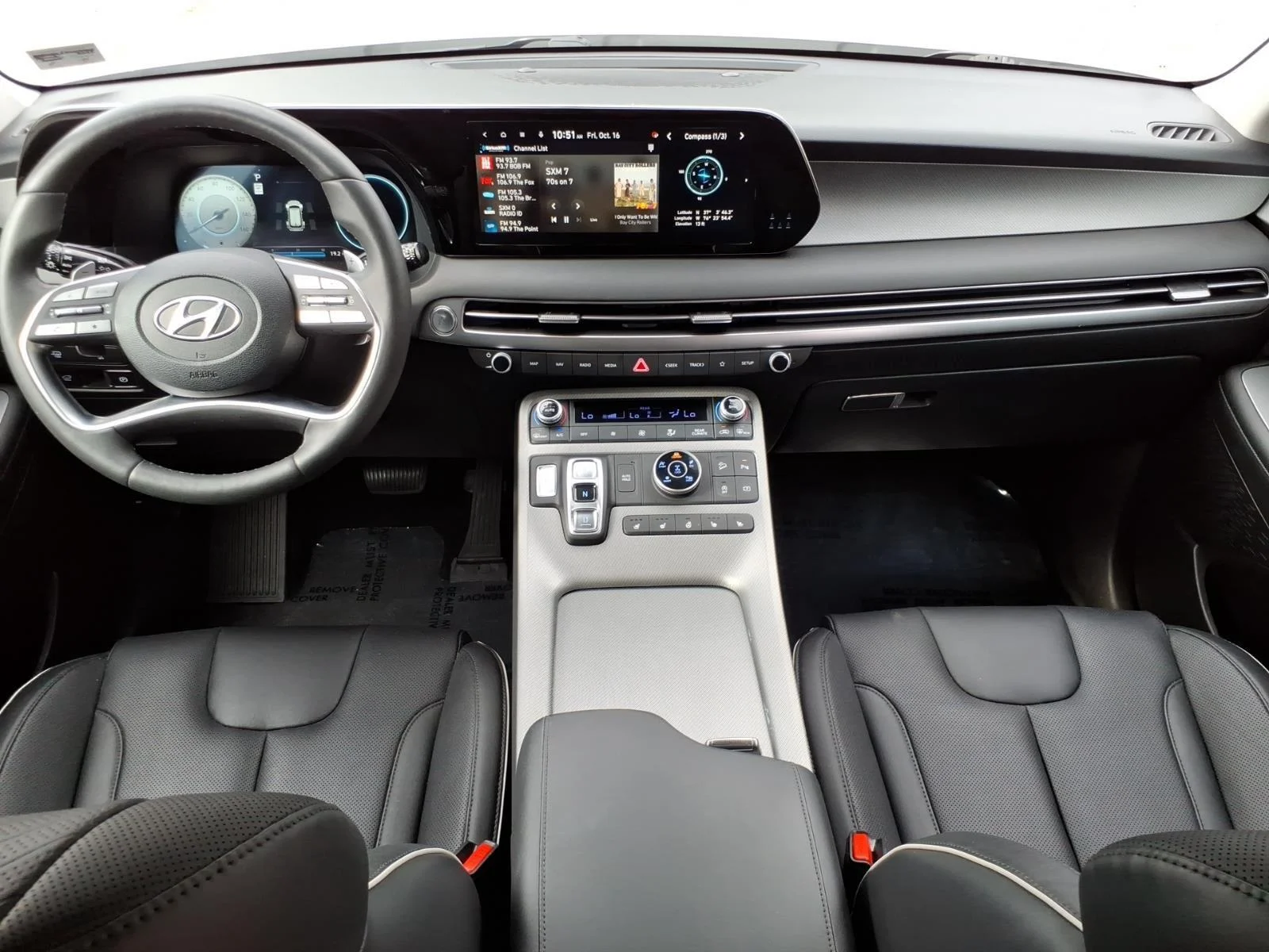 Used 2025 Hyper White Hyundai SEL Premium 7P image 29