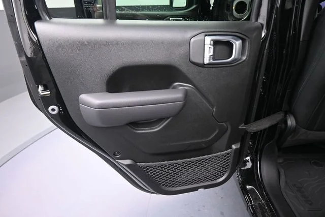 New 2026 Black Clear-Coat Exterior Paint Jeep Sport S image 26
