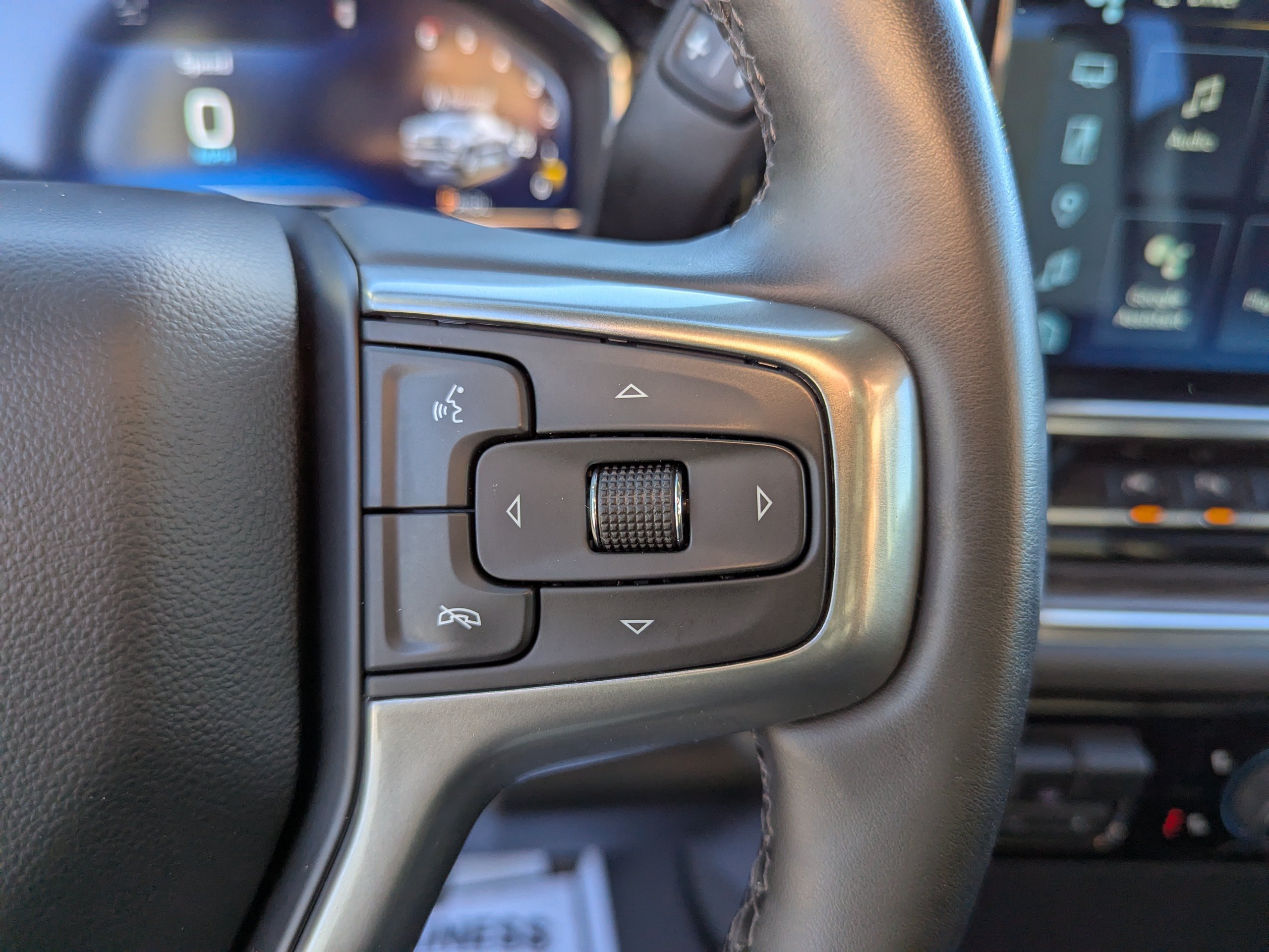 2024 Chevrolet Silverado 1500 LT - Photo 16