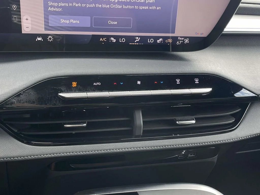 2025 Buick Enclave Preferred - Photo 19