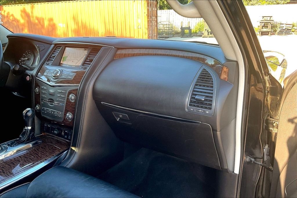 Used 2020 Black Nissan SL image 16