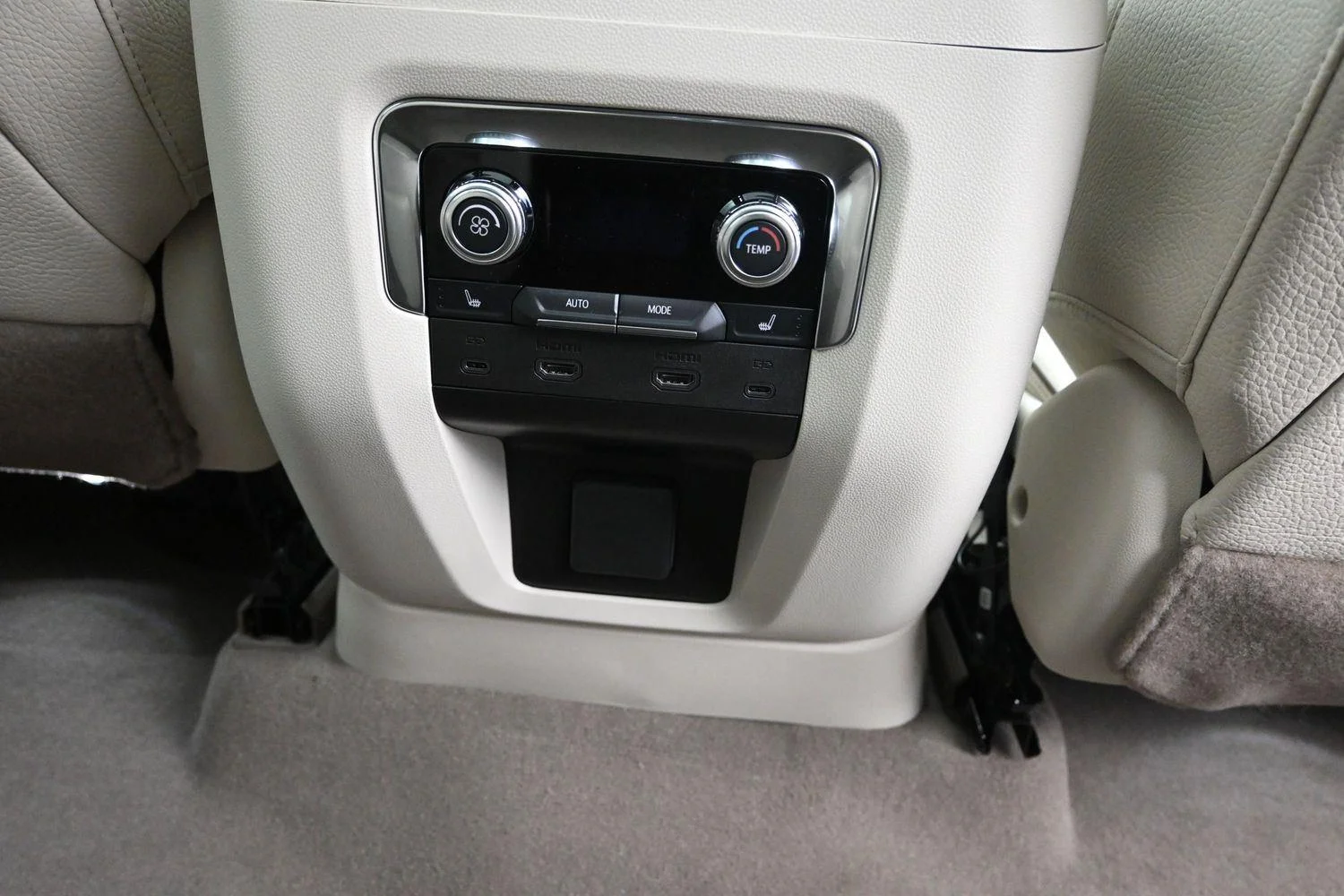 New 2026 Glacier White Tricoat GMC Denali image 17