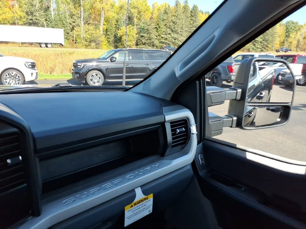 New 2027 Agate Black Metallic Ford F-350® XL image 18