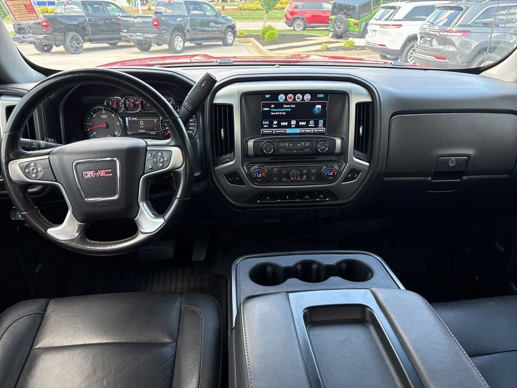 Used 2018 Cardinal Red GMC SLT image 15