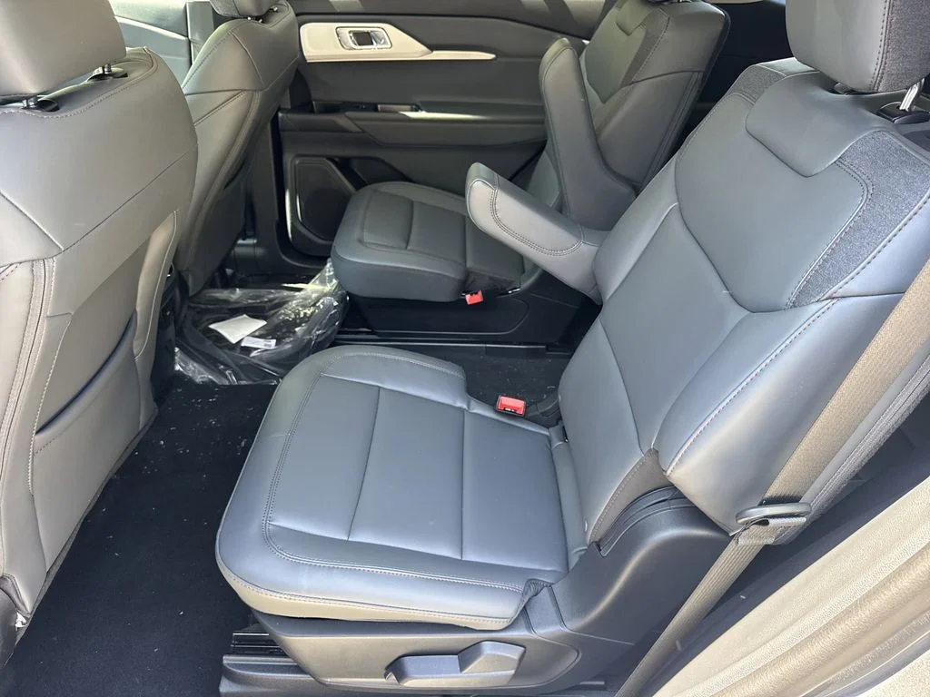New 2026 Gray Ford Active image 20